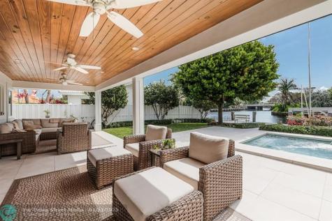 2140 NE 24th Street Wilton Manors FL 33305