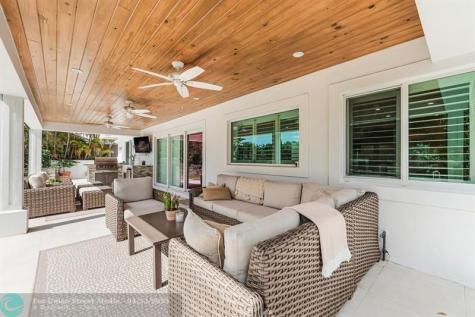 2140 NE 24th Street Wilton Manors FL 33305