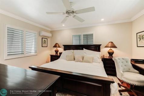 2140 NE 24th Street Wilton Manors FL 33305