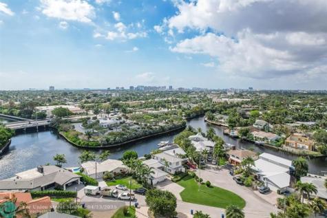 2140 NE 24th Street Wilton Manors FL 33305