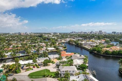 2140 NE 24th Street Wilton Manors FL 33305