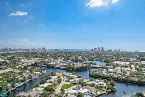 2140 NE 24th Street Wilton Manors FL 33305