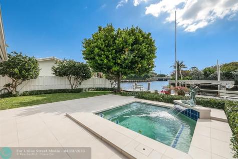 2140 NE 24th Street Wilton Manors FL 33305