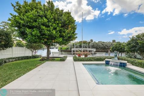 2140 NE 24th Street Wilton Manors FL 33305