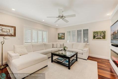 2140 NE 24th Street Wilton Manors FL 33305