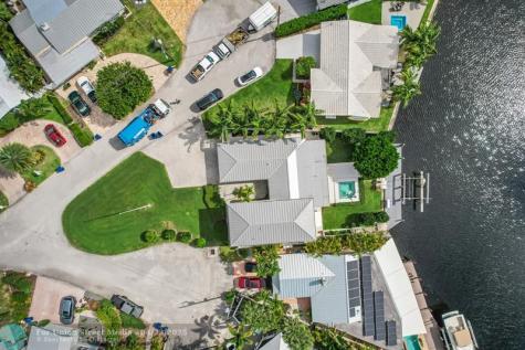 2140 NE 24th Street Wilton Manors FL 33305