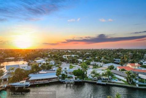 2140 NE 24th Street Wilton Manors FL 33305