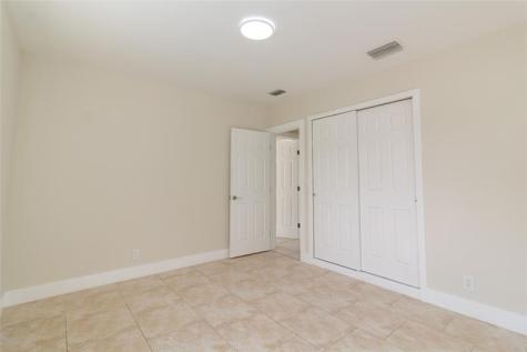 6540 Garfield Street Hollywood FL 33024