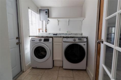6540 Garfield Street Hollywood FL 33024