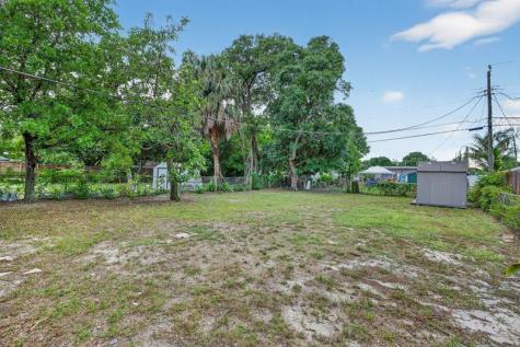 1141 SW 25th Avenue Fort Lauderdale FL 33312