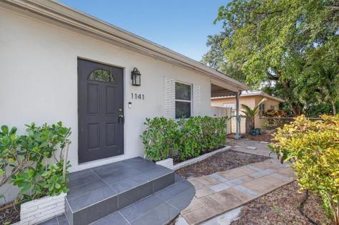 1141 SW 25th Avenue Fort Lauderdale FL 33312