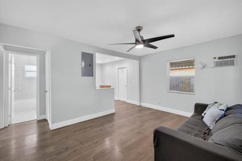 1141 SW 25th Avenue Fort Lauderdale FL 33312