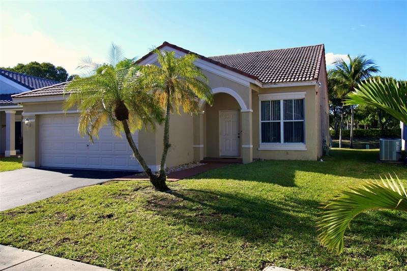 853 Sand Creek Circle Weston FL 33327