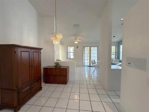 853 Sand Creek Circle Weston FL 33327