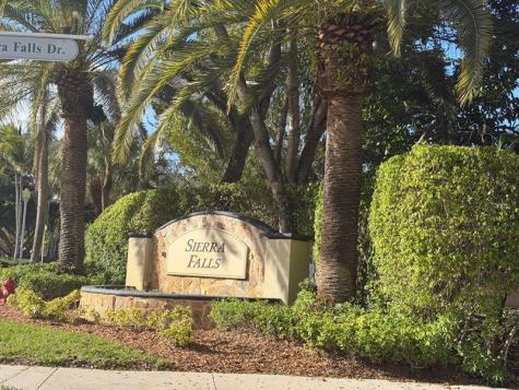 853 Sand Creek Circle Weston FL 33327