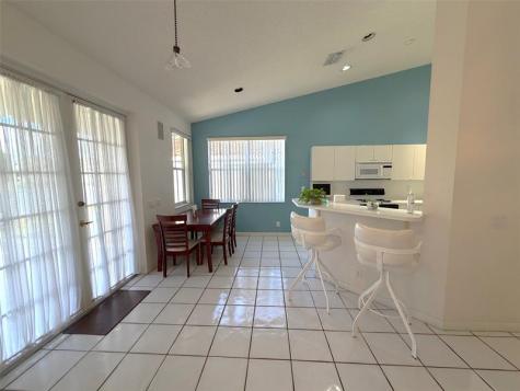 853 Sand Creek Circle Weston FL 33327