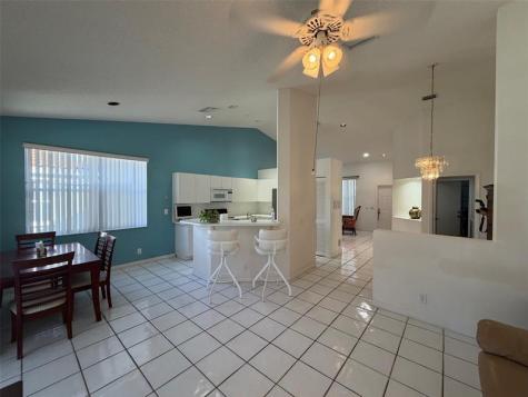 853 Sand Creek Circle Weston FL 33327
