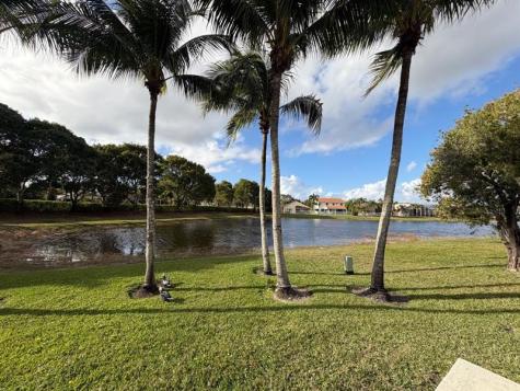 853 Sand Creek Circle Weston FL 33327
