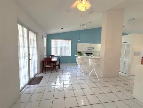 853 Sand Creek Circle Weston FL 33327