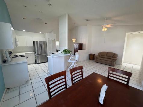 853 Sand Creek Circle Weston FL 33327