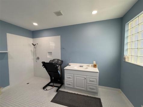 853 Sand Creek Circle Weston FL 33327