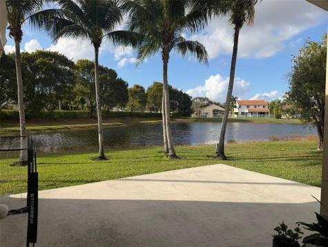 853 Sand Creek Circle Weston FL 33327