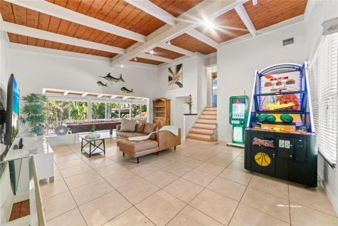 2518 Whale Harbor Lane Fort Lauderdale FL 33312