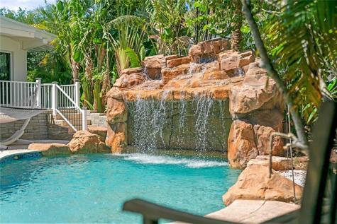 2518 Whale Harbor Lane Fort Lauderdale FL 33312