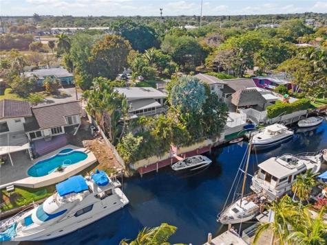 2518 Whale Harbor Lane Fort Lauderdale FL 33312