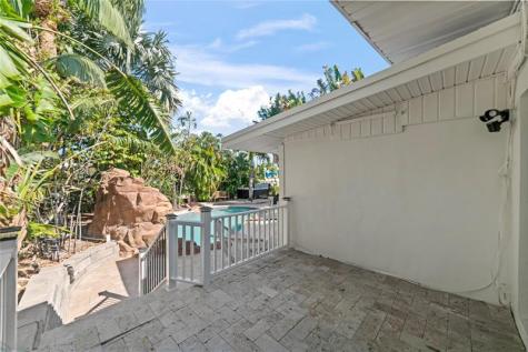 2518 Whale Harbor Lane Fort Lauderdale FL 33312