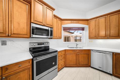 6558 Abbey Road Parkland FL 33067