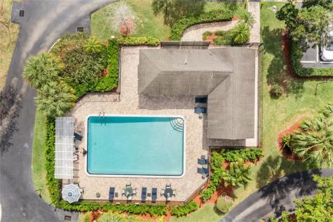 6558 Abbey Road Parkland FL 33067