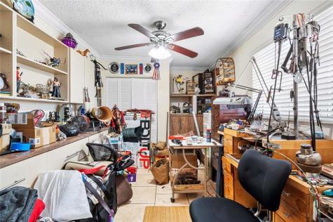 5829 Taylor Street Hollywood FL 33021