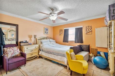 5829 Taylor Street Hollywood FL 33021