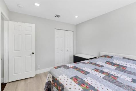 1220 SW 46th Terrace Deerfield Beach FL 33442
