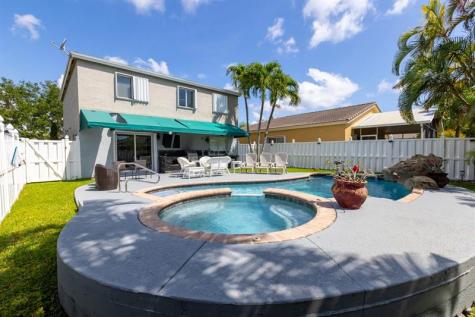 1220 SW 46th Terrace Deerfield Beach FL 33442