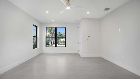 317 NE 21st Street Wilton Manors FL 33305