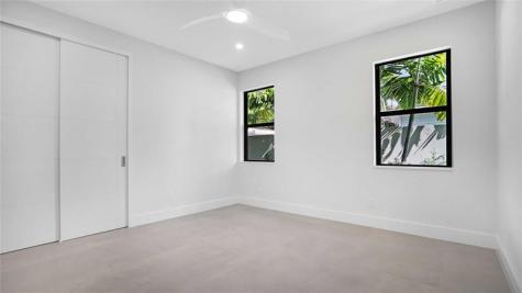 317 NE 21st Street Wilton Manors FL 33305