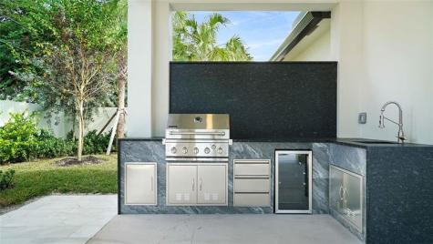 317 NE 21st Street Wilton Manors FL 33305