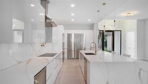 317 NE 21st Street Wilton Manors FL 33305