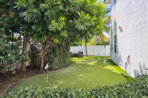 2516 NE 26th Avenue Fort Lauderdale FL 33305
