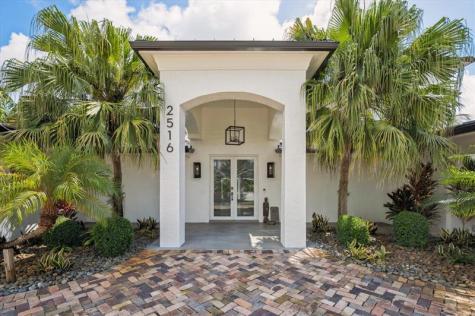 2516 NE 26th Avenue Fort Lauderdale FL 33305