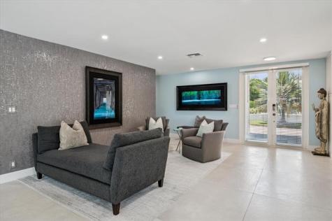 2516 NE 26th Avenue Fort Lauderdale FL 33305