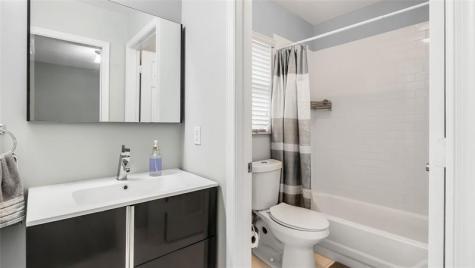 5252 NW 51st Street Coconut Creek FL 33073