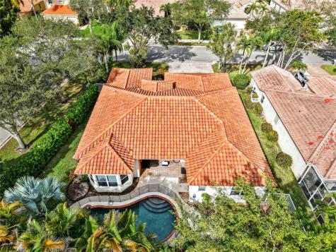 5252 NW 51st Street Coconut Creek FL 33073