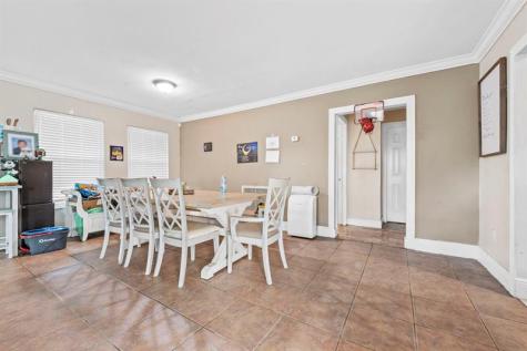 3141 N 73rd Avenue Hollywood FL 33024