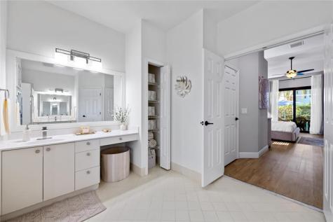 4940 NW 110th Terrace Coral Springs FL 33076