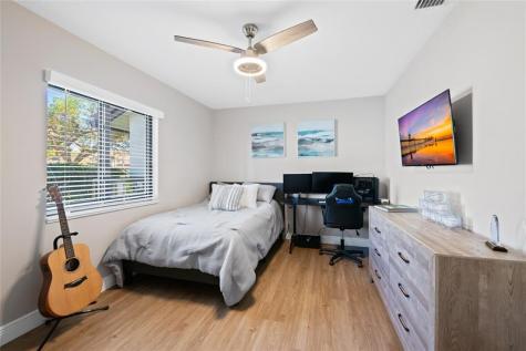 4940 NW 110th Terrace Coral Springs FL 33076