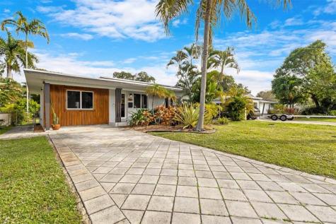 1812 SW 9th Avenue Fort Lauderdale FL 33315
