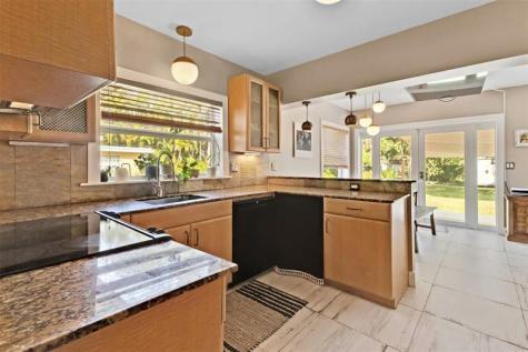 1812 SW 9th Avenue Fort Lauderdale FL 33315